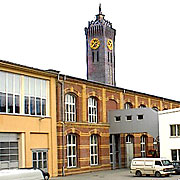 dieser expressionistische Turm nach Erich Barsarke ist noch heute Wahrzeichen des Chemnitzer Wirkmaschinenbaus