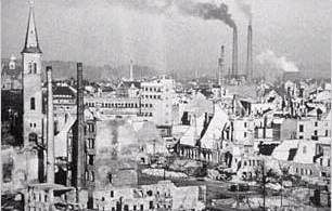 zerstörtes Chemnitz, nie wieder aufbaubar - frohlockten einige Friedfertige